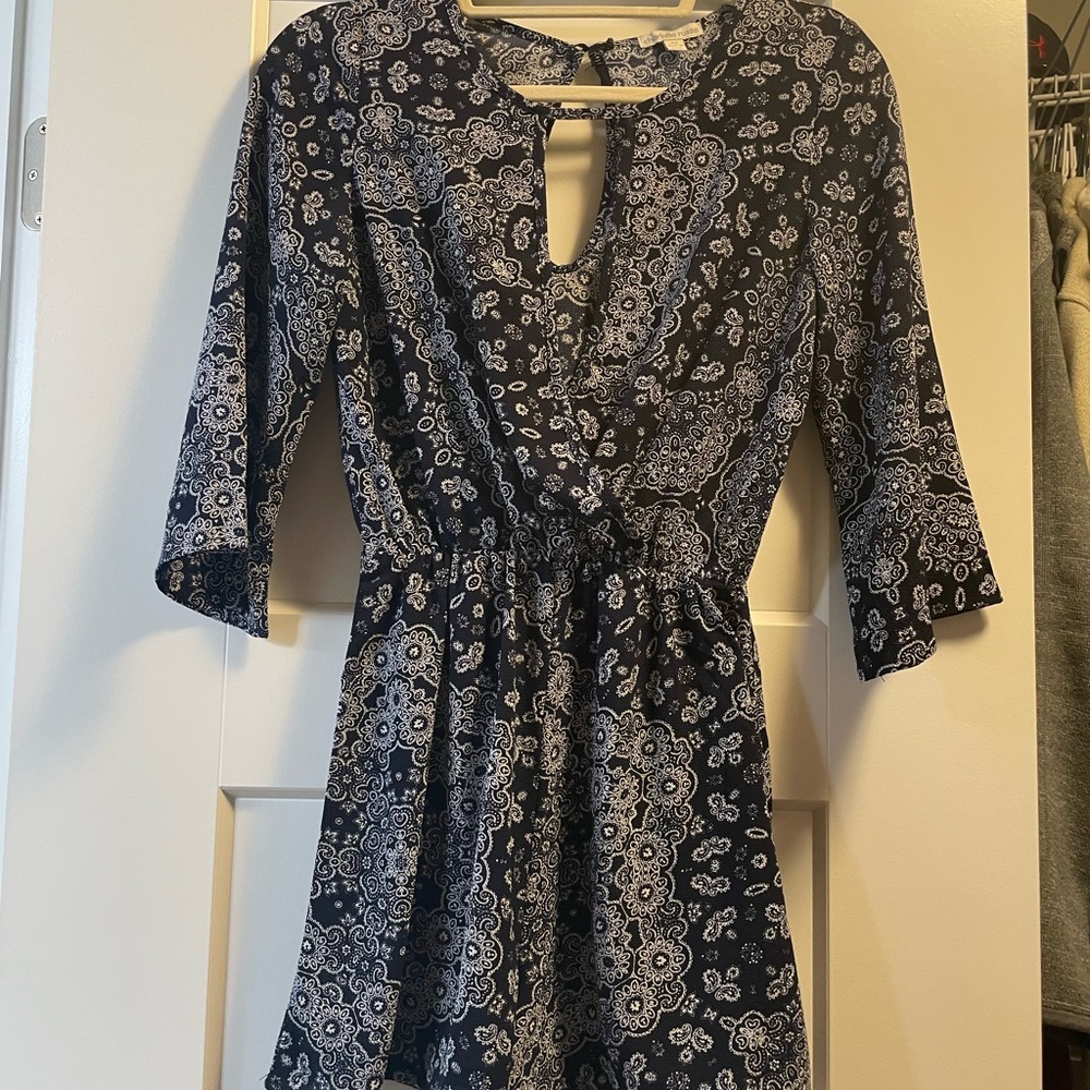 Great summer navy blue romper!